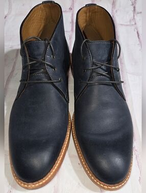 Johnston & Murphy Men's Navy Leather Desert Chukka Boots - Classic Lace-Up